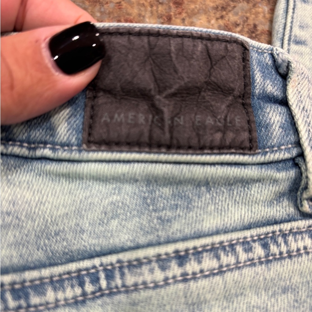 American Eagle Outfitters Super Hi Rise Jegging Vintage Wash - Picture 4 of 7